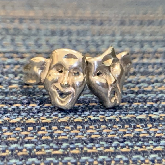 Tragedy and comedy theater mask ring. Sterling silver. Size 5 - Picture 1 of 7